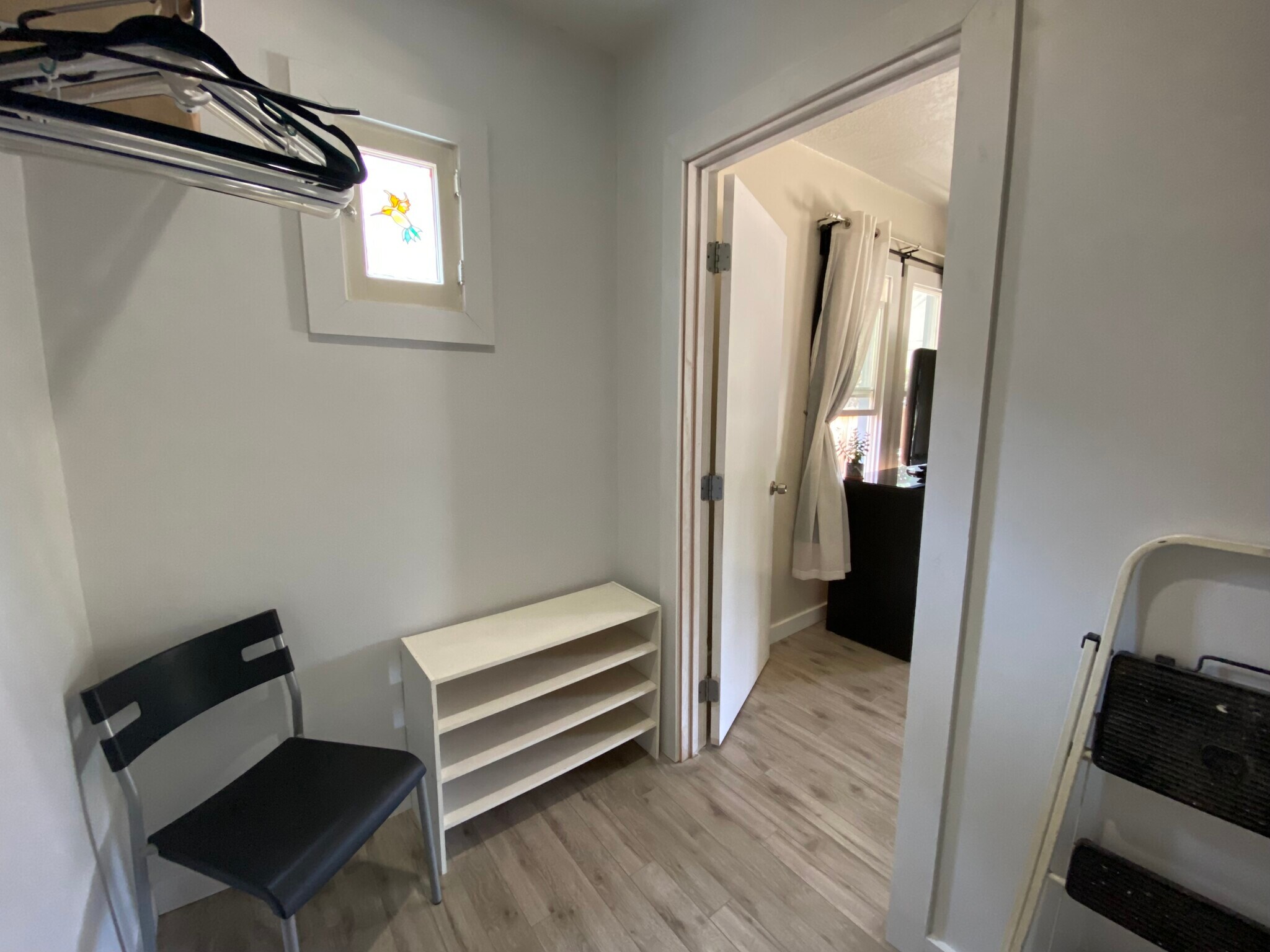 Building Photo - 1043 Sanborn Ave