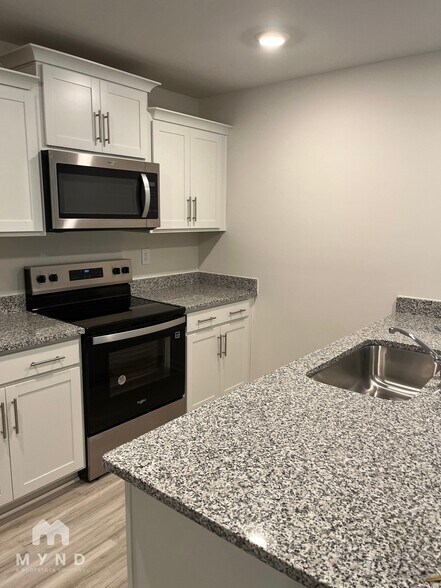 Building Photo - 5163 Hyrule Dr