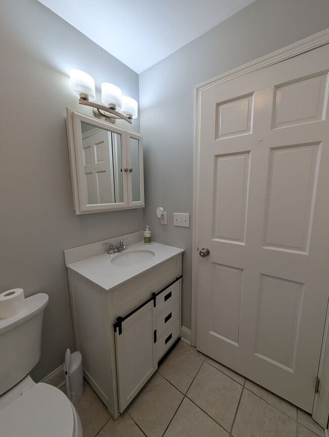 Building Photo - Single Family home in Douglas