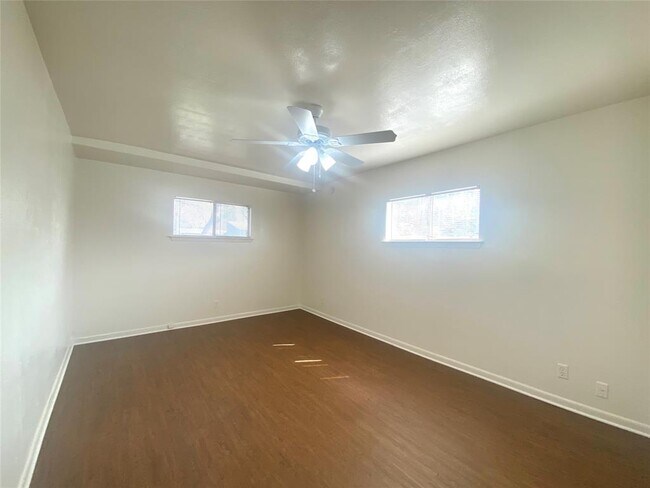 Building Photo - 602 Hammack Dr