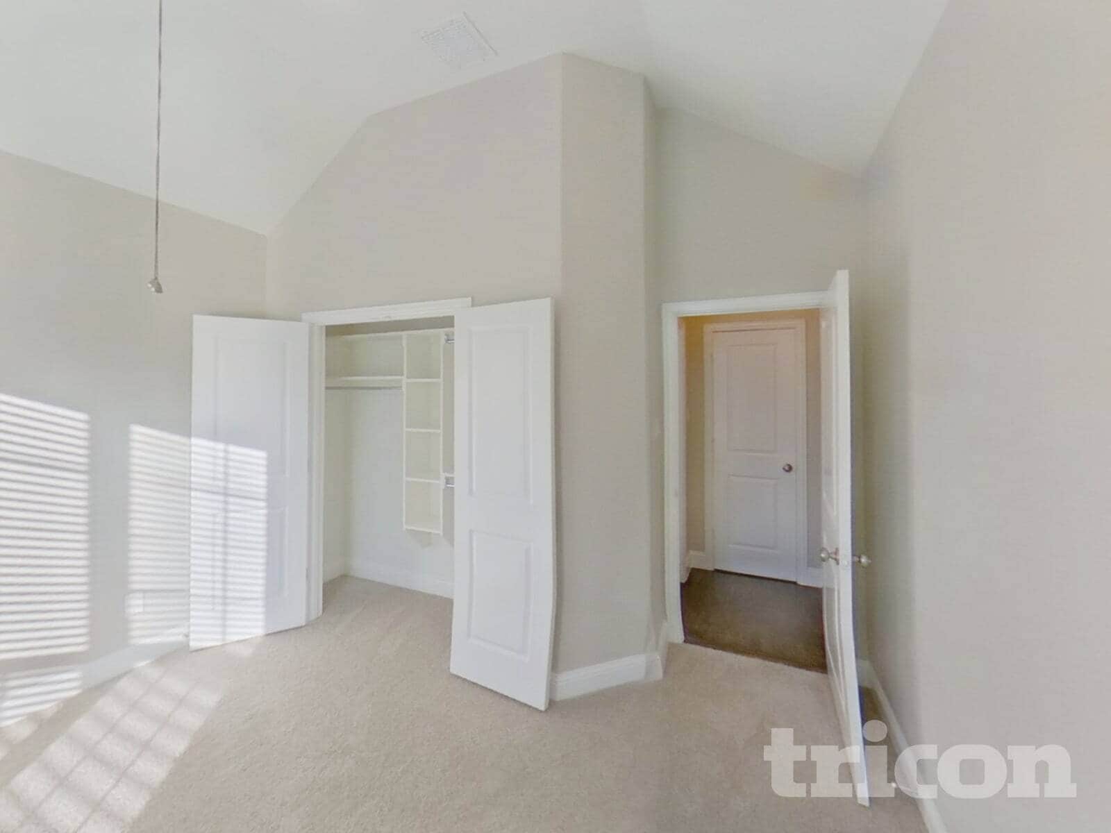 Building Photo - 401 Winehart St