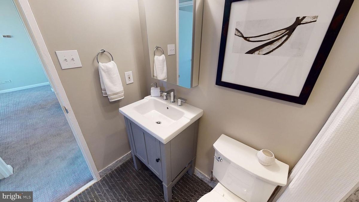 Building Photo - 240 M St SW