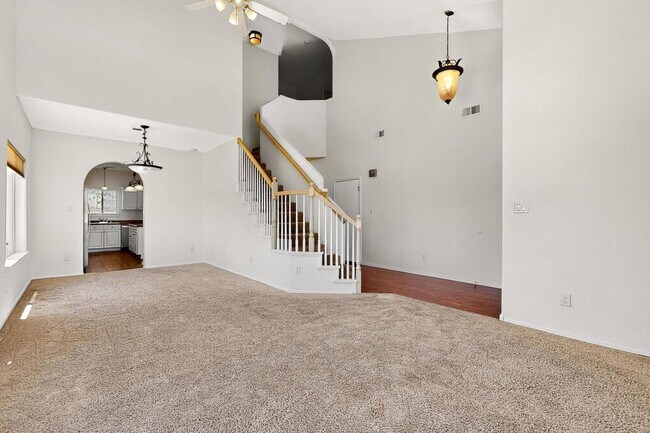 Building Photo - 9801 Basha St NW