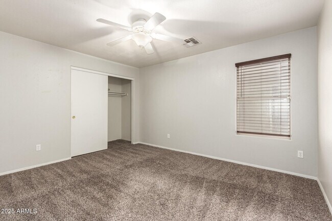 Building Photo - 21127 E Avenida Del Valle