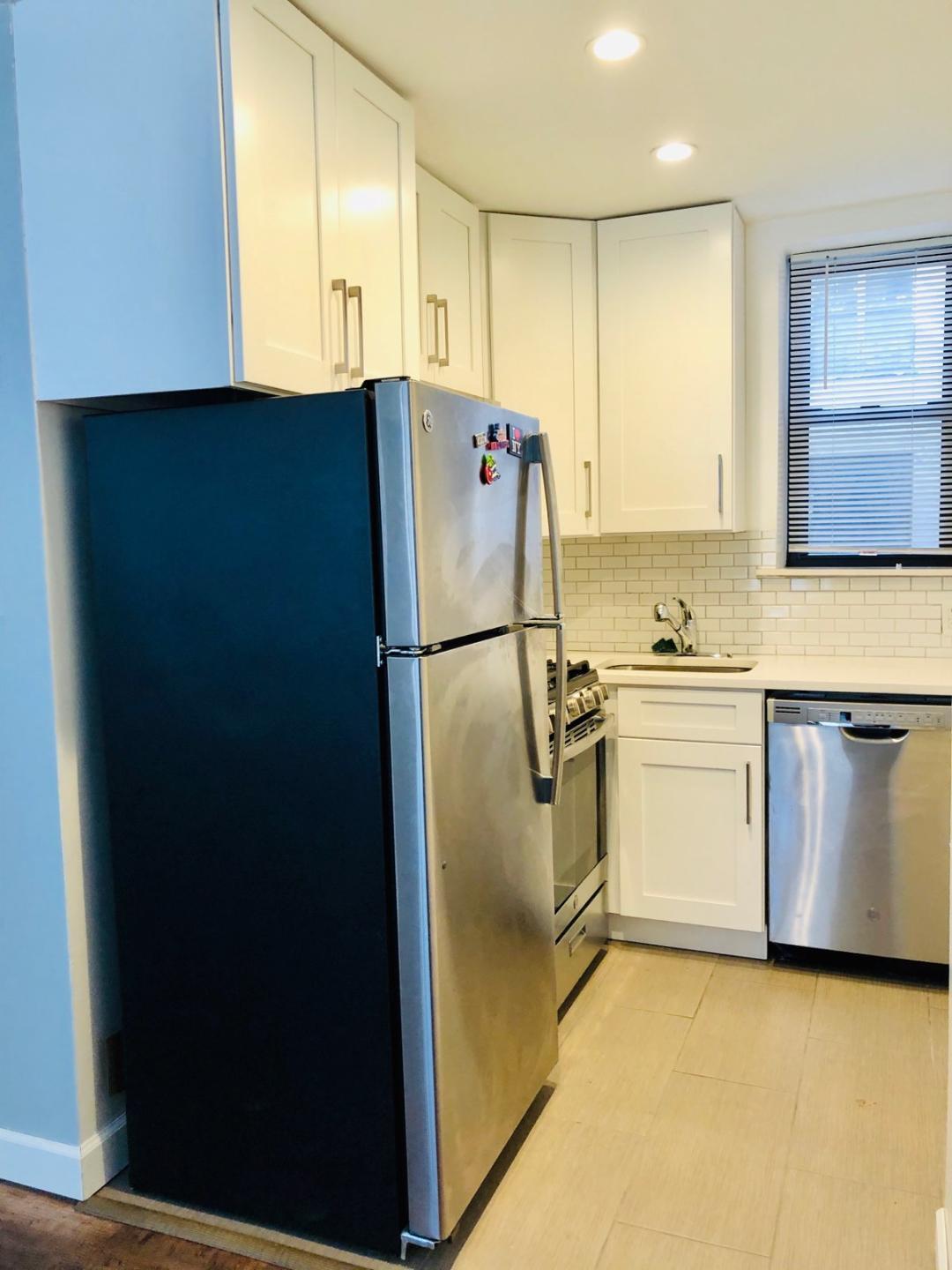 Building Photo - 1417 31st Ave