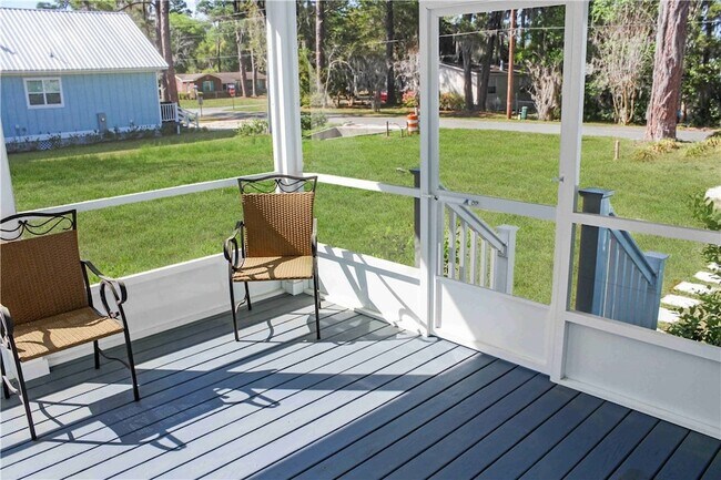 Building Photo - 905 Wayne St