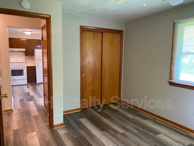 Building Photo - 4437 Mellen Ct