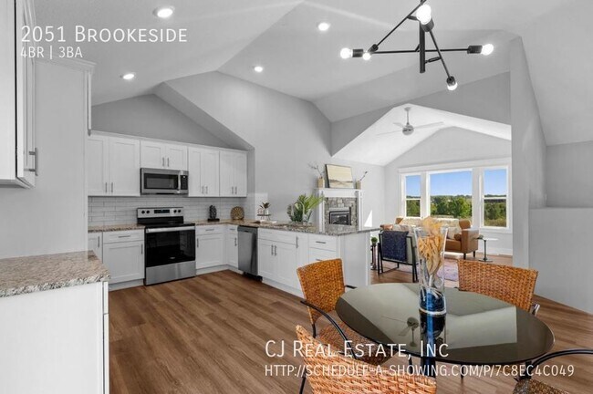Building Photo - 2051 Brookeside-