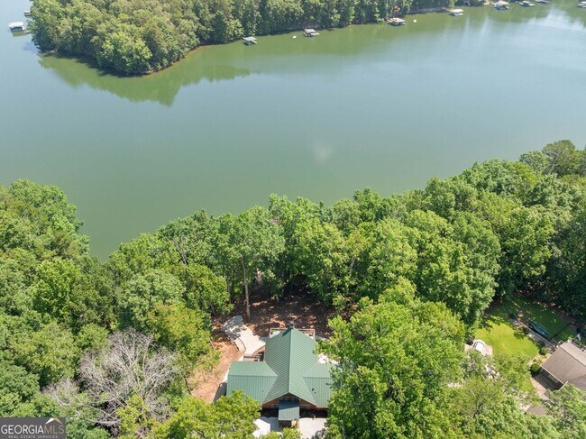 Building Photo - 5281 Laurel Ln