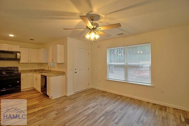 Building Photo - 14017 Cecil Nobles Hwy