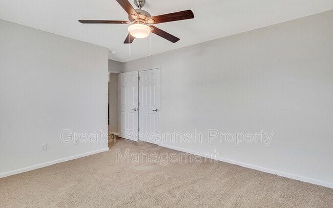 Building Photo - 40 Burnt Oak Rd