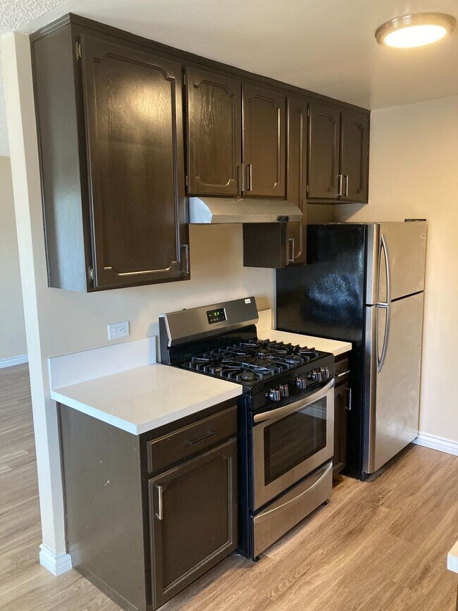 Building Photo - Upgraded 1 Bed/1 Bath in University Heights