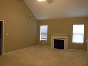 Building Photo - Prime Location * Evans Home * Screened Porch