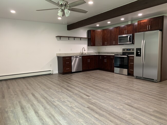 Kitchen and Dining area - 1515 S Clearwater Ave