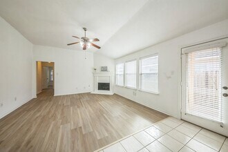 Building Photo - 5751 Wandering Creek Dr