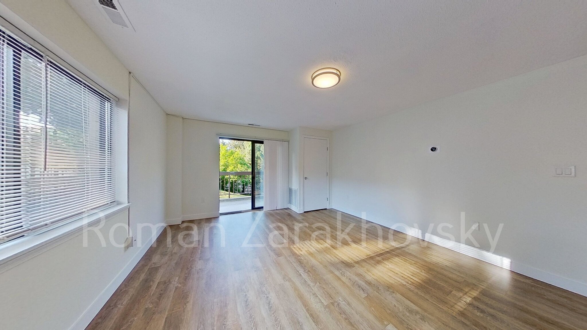 Building Photo - 25 Webster Ave