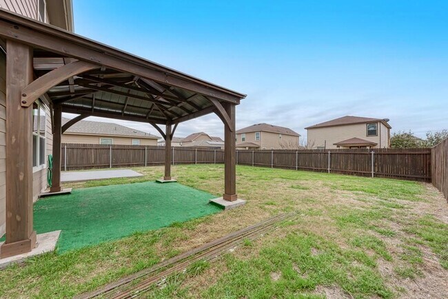 Building Photo - 801 Estes Park