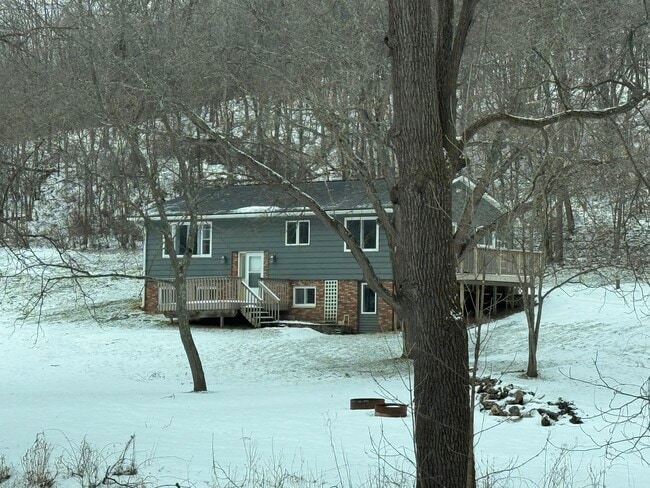 Building Photo - 5816 Eagle Ave