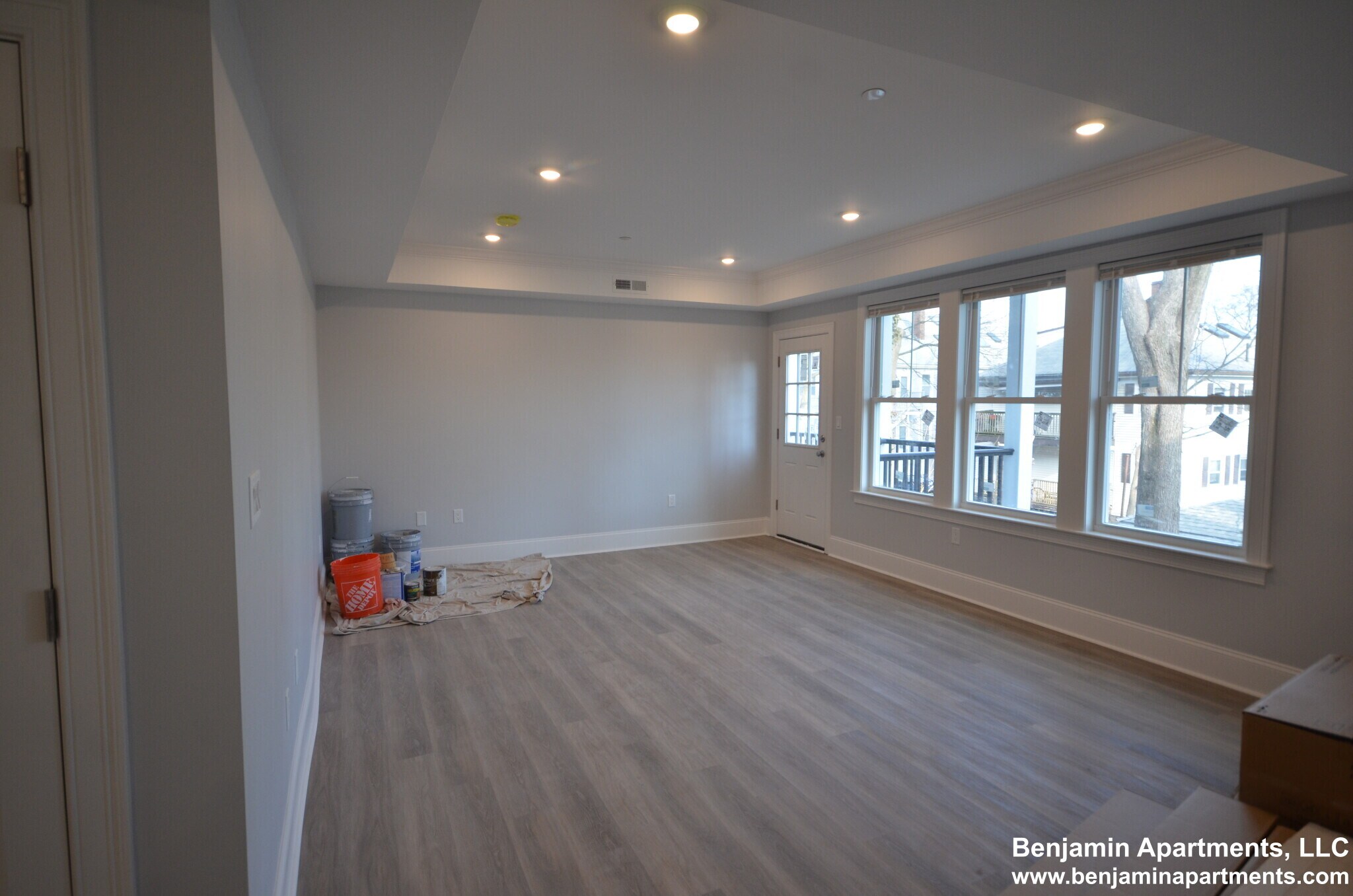 Building Photo - 100 Brooks St