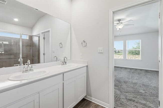 Building Photo - 3053 Mill Run Bnd
