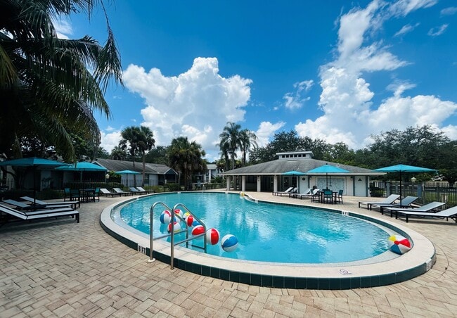 Building Photo - Aqua Bay