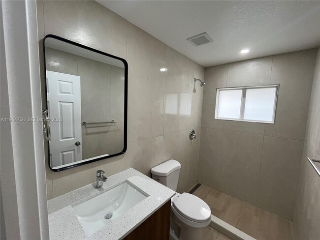 Building Photo - 108 Caribbean Ave