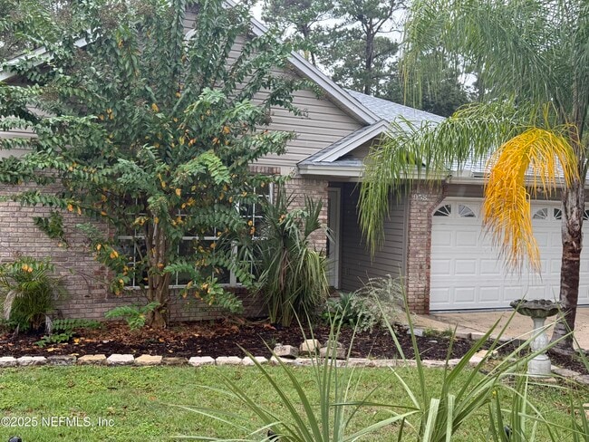 Building Photo - 958 Long Lake Dr