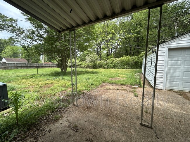 Building Photo - 4496 Boyce Rd