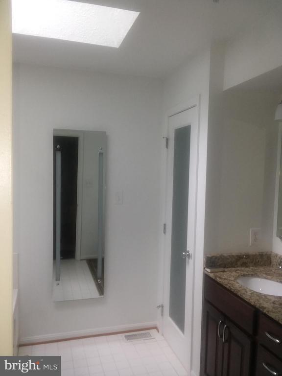 Building Photo - 13717 Gullivers Trail