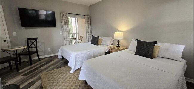 Building Photo - 10047 Perfect Dr