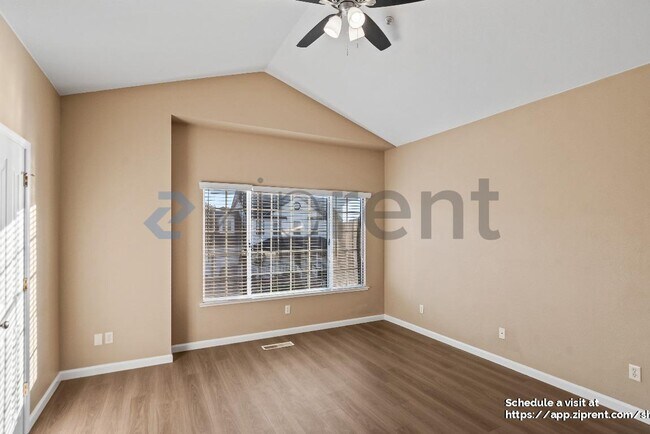 Building Photo - 3082 Rodeo Ln