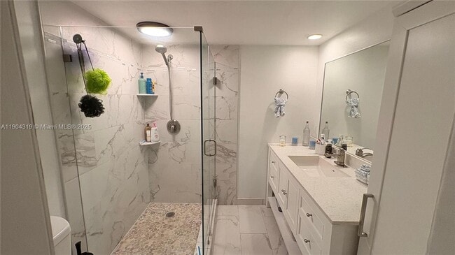 Building Photo - 206 Charter Way