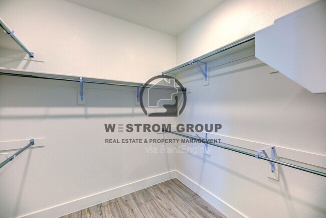 Building Photo - 12417 Iveson Dr