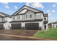 Building Photo - 2117 Cleveland Ln S