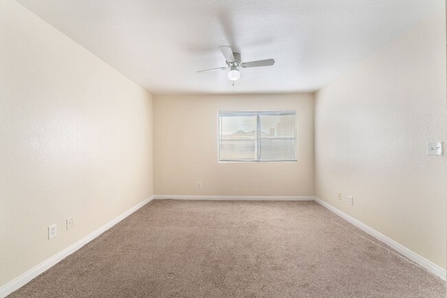 Building Photo - Welcome to this Newly Remodeled 2-bedroom,...