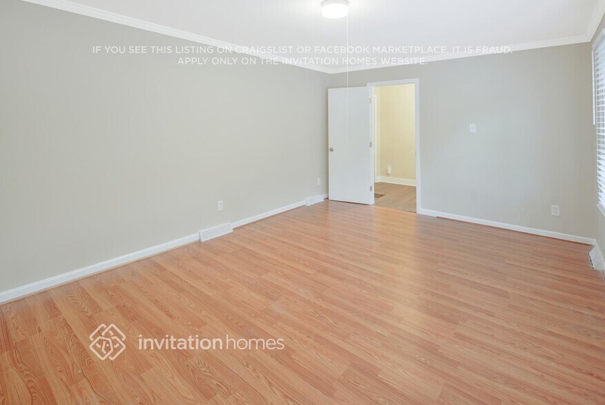 Building Photo - 8433 Dunsinane Dr