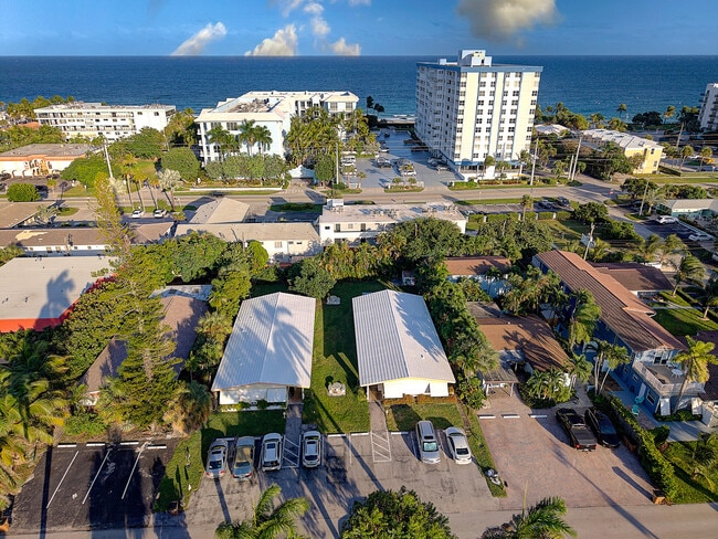 Building Photo - 756 SE 19th Ave