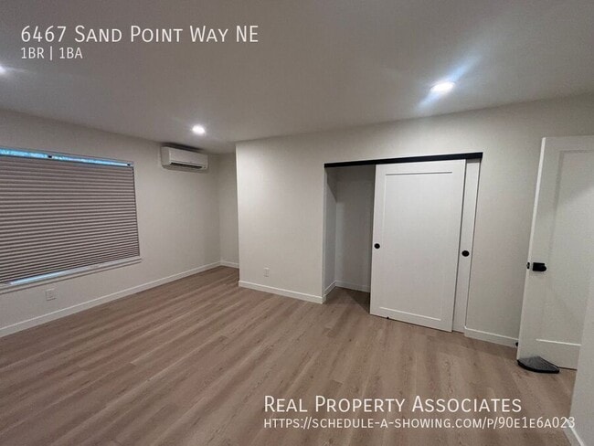 Building Photo - 6467 Sand Point Way NE