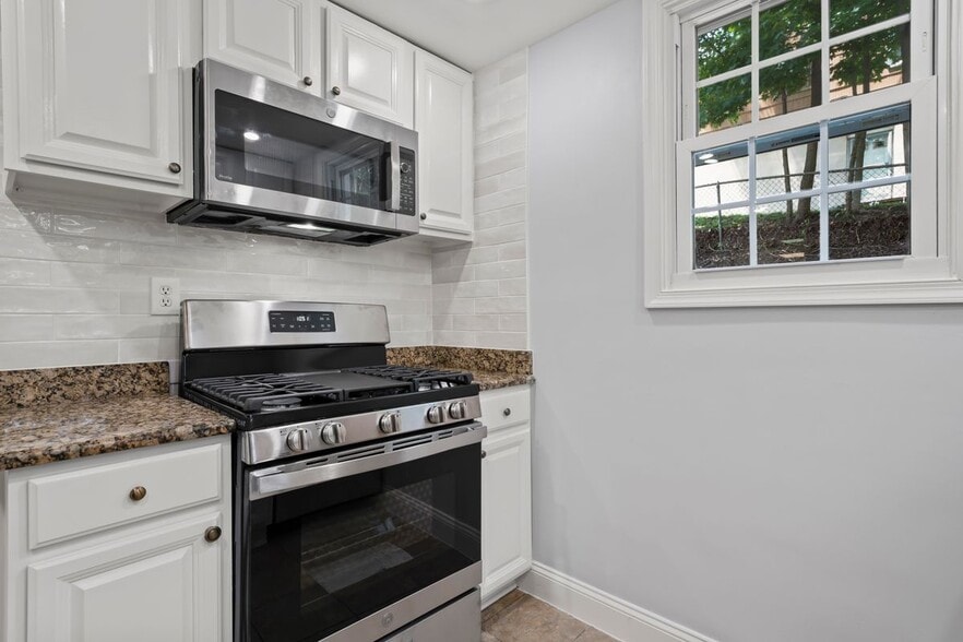 Building Photo - 1612 Florida Ave