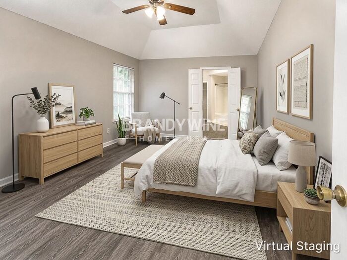 Building Photo - 5597 Blackburg Dr