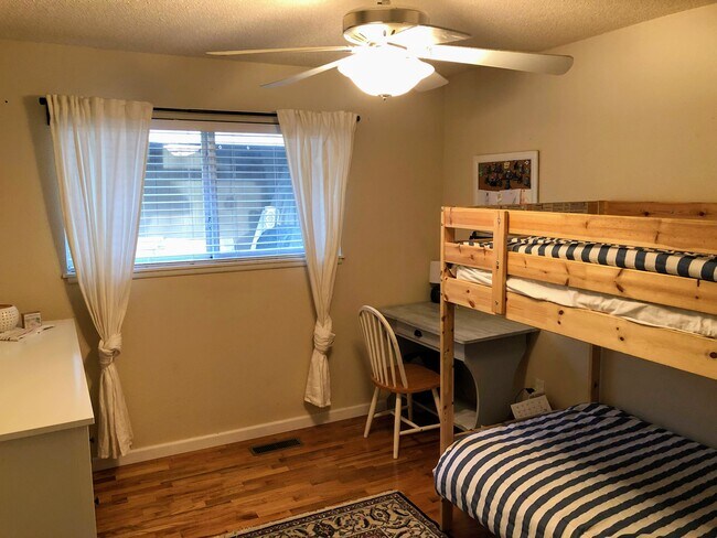 Upstairs Bed 2 - 1819 S Woodlawn St