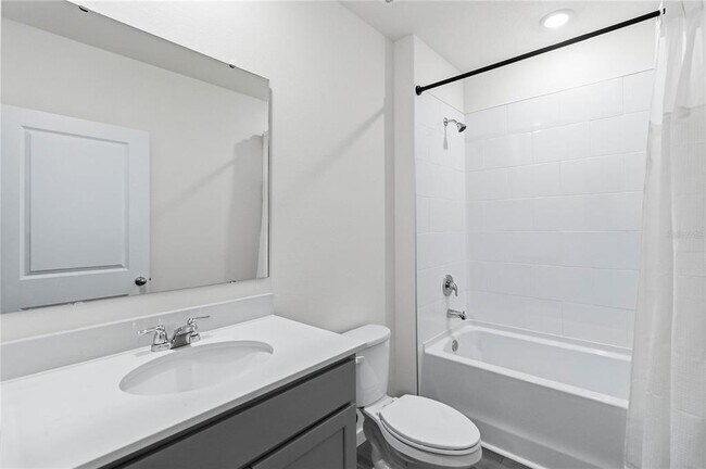 Building Photo - 1041 Champion Ridge Dr
