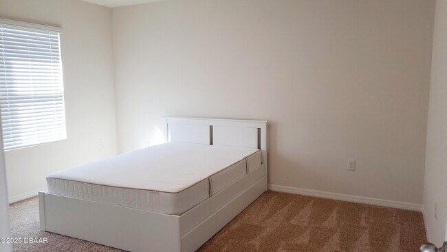 Building Photo - 318 Sunset Vw Dr