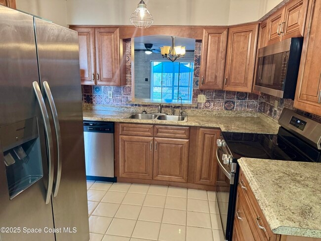 Building Photo - 53 Anchor Dr