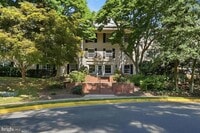 Building Photo - 7600 Tremayne Pl