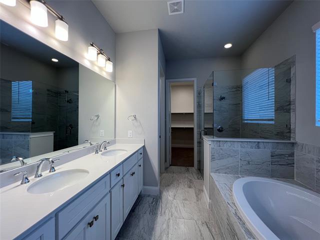 Building Photo - 6681 Lake Overlook Dr