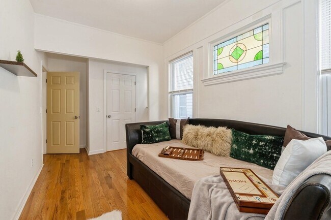 Building Photo - 41-43 Poe Avenue Unit First Floor