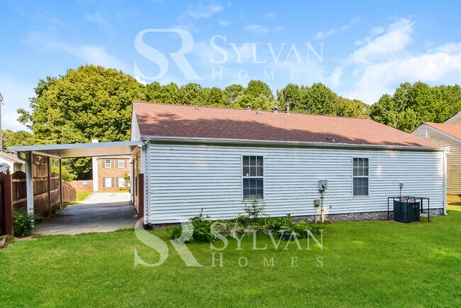 Building Photo - 5543 Pine Gate Dr