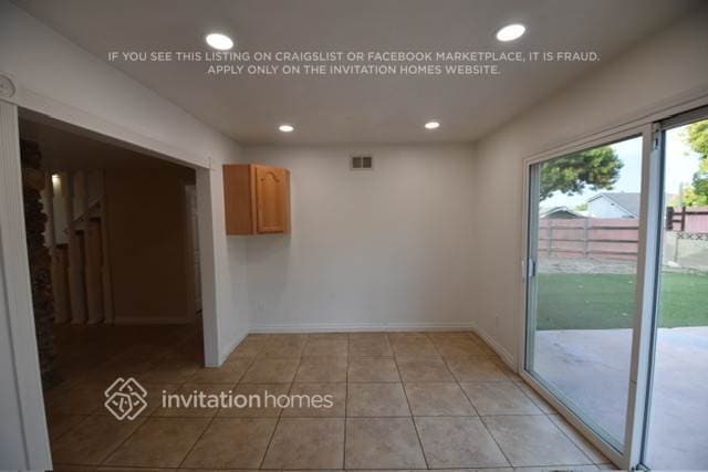 Building Photo - 2025 S Main St