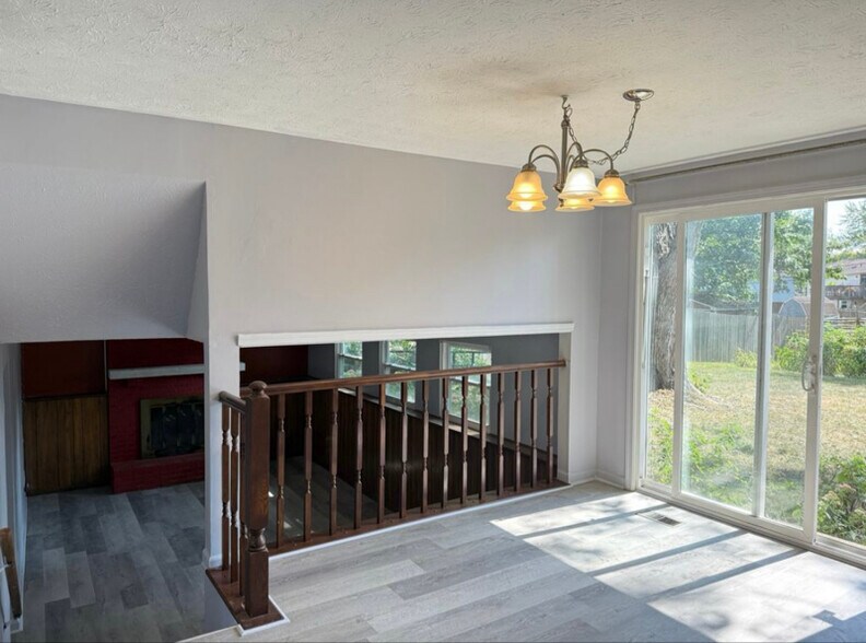 Building Photo - 1381 Firethorne Dr